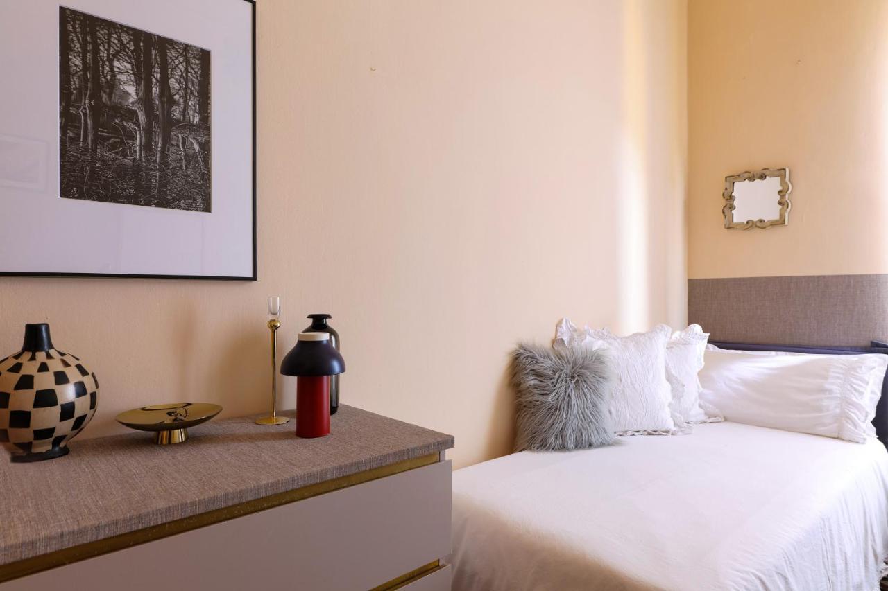 ミラノ House Of Frames Bed & Breakfast エクステリア 写真